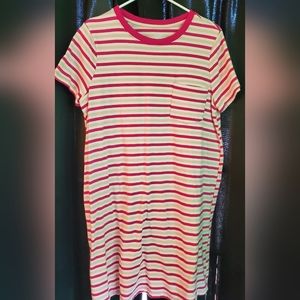 Women's Time & Tru tshirt dress with pocket